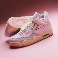 Air Jordan 4 Retro "Pearl Pink & Iced Carmine"
